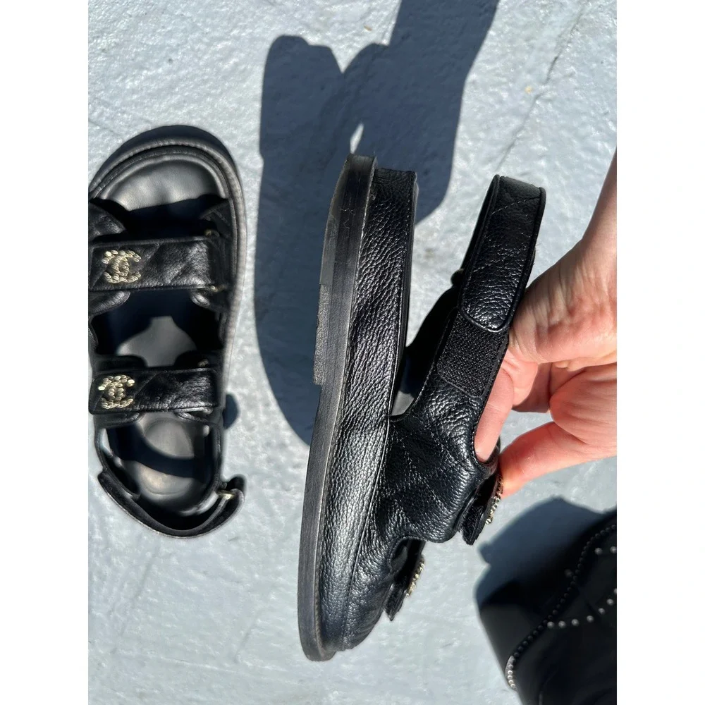 Chanel Black Caviar Leather Quilted Dad Sandals CC Logo Slingback Size 39